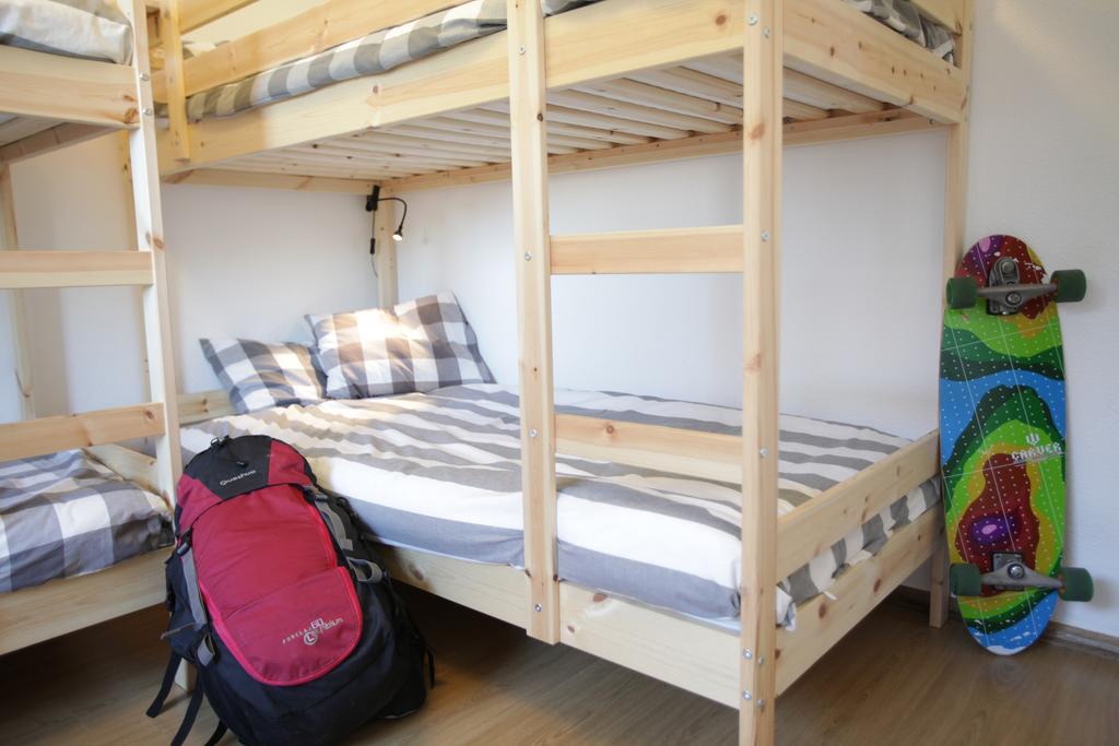 Moka Surfhouse Hostel Ericeira Cameră foto